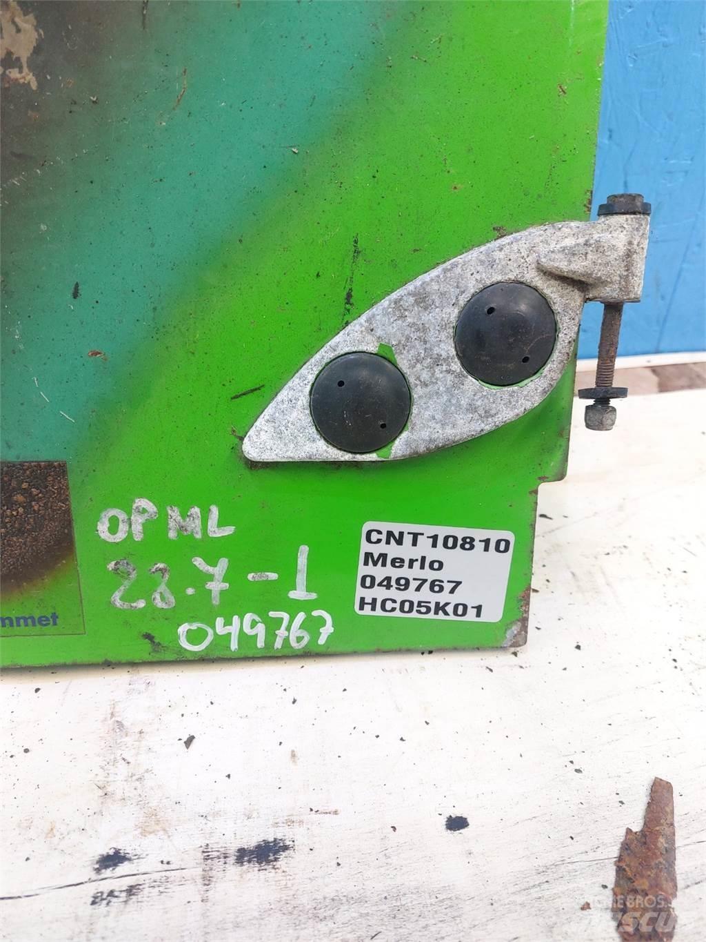 Merlo P28.7 Screening buckets