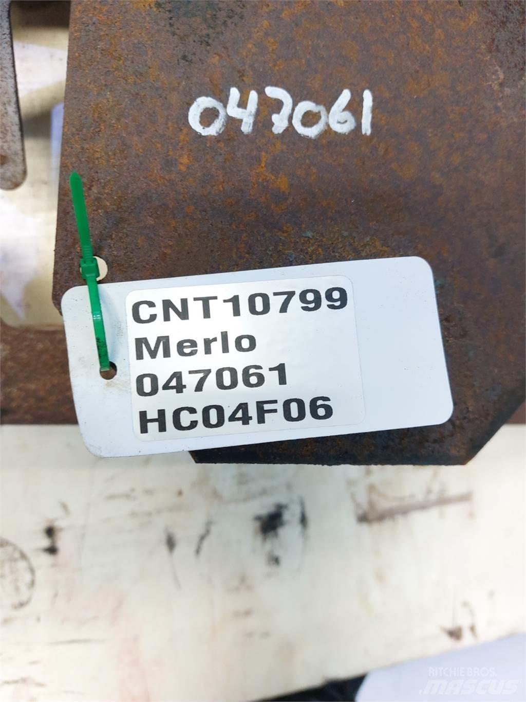 Merlo P40.7 Screening buckets