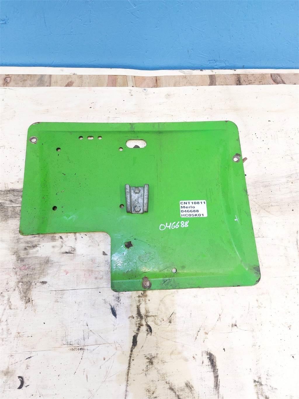 Merlo P40.7 Screening buckets