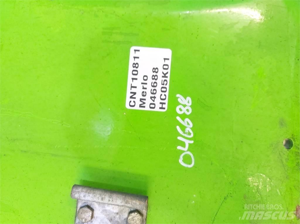 Merlo P40.7 Screening buckets