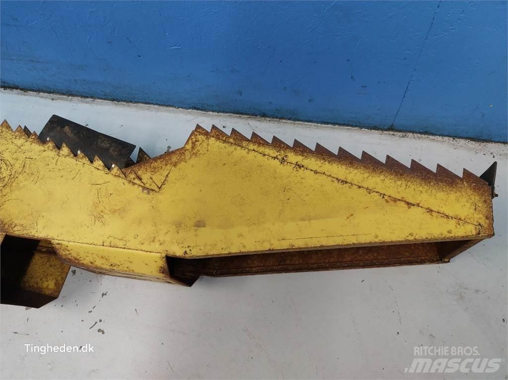 New Holland 1530 Combine harvester accessories