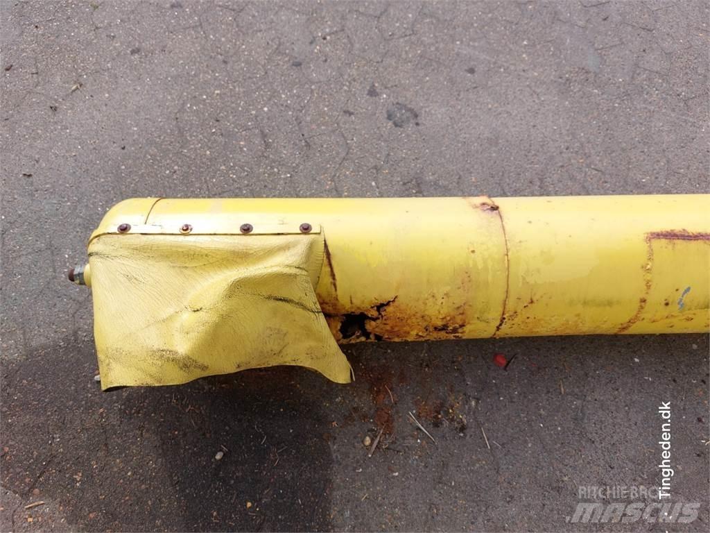 New Holland 1550 Combine harvester accessories