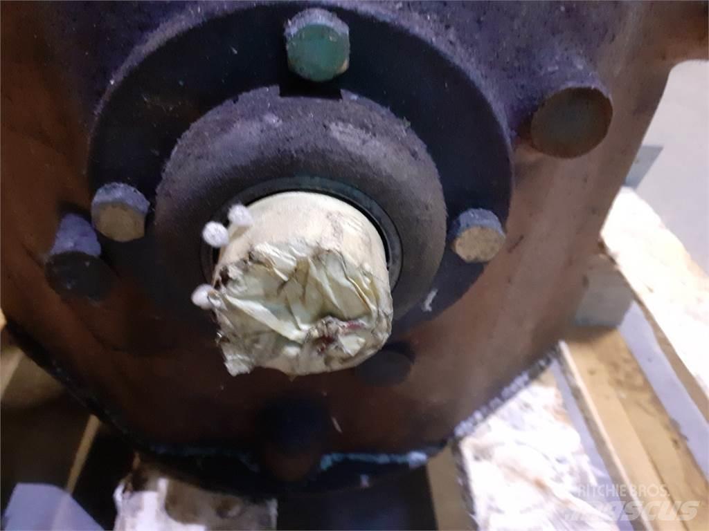 New Holland 370 Transmission
