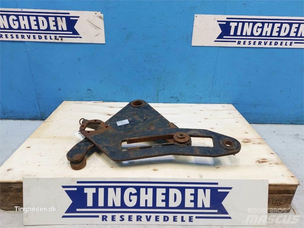 New Holland 4860 Farm machinery