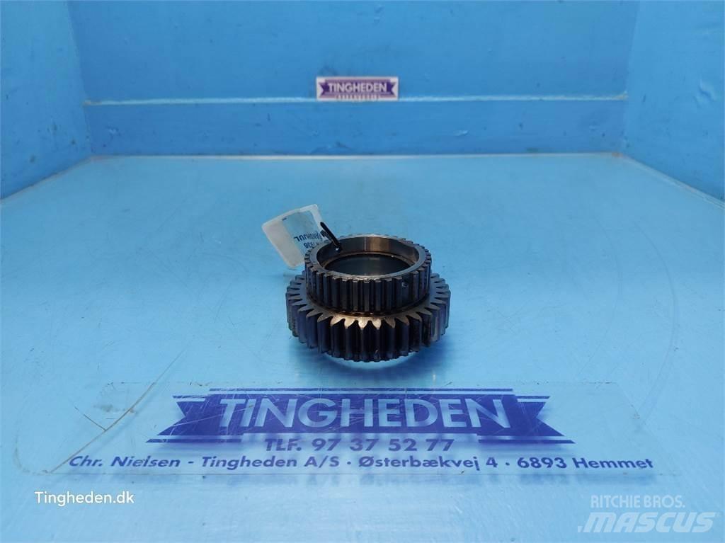 New Holland 6640 Transmission