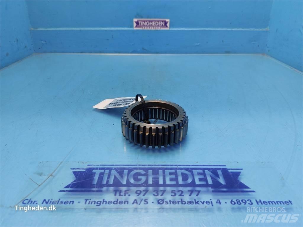 New Holland 6640 Transmission
