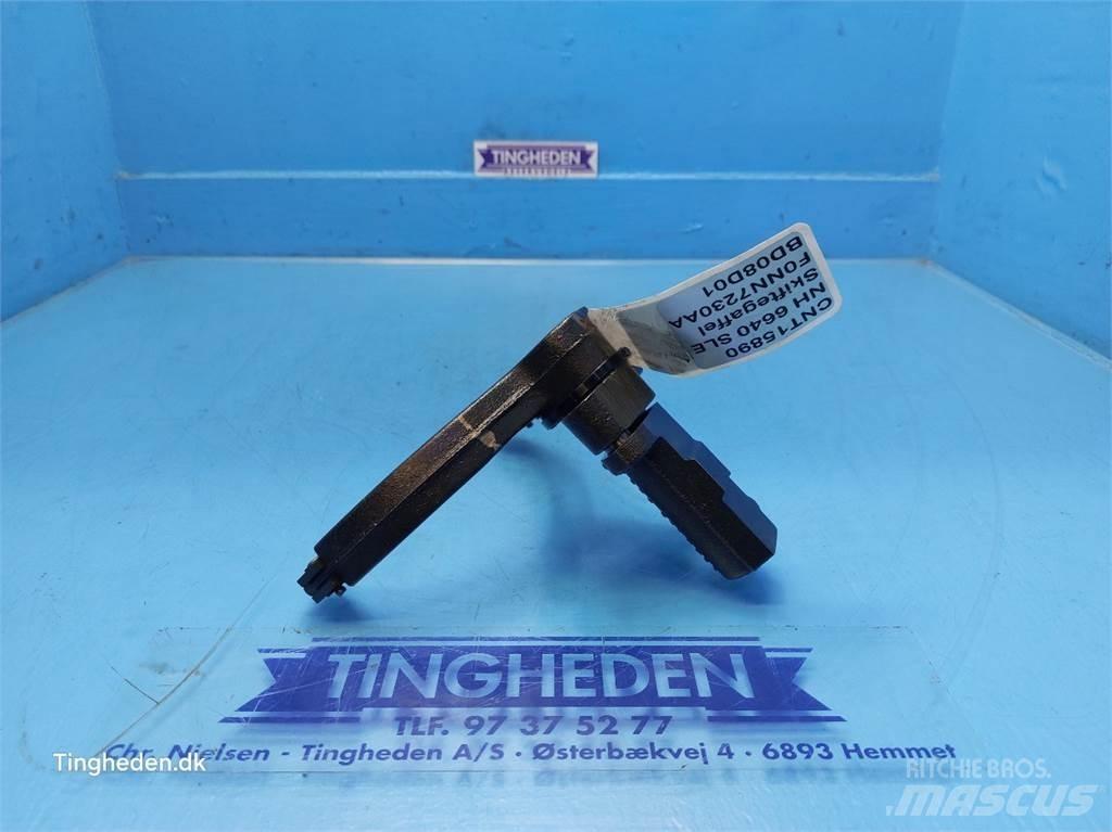 New Holland 6640 Transmission