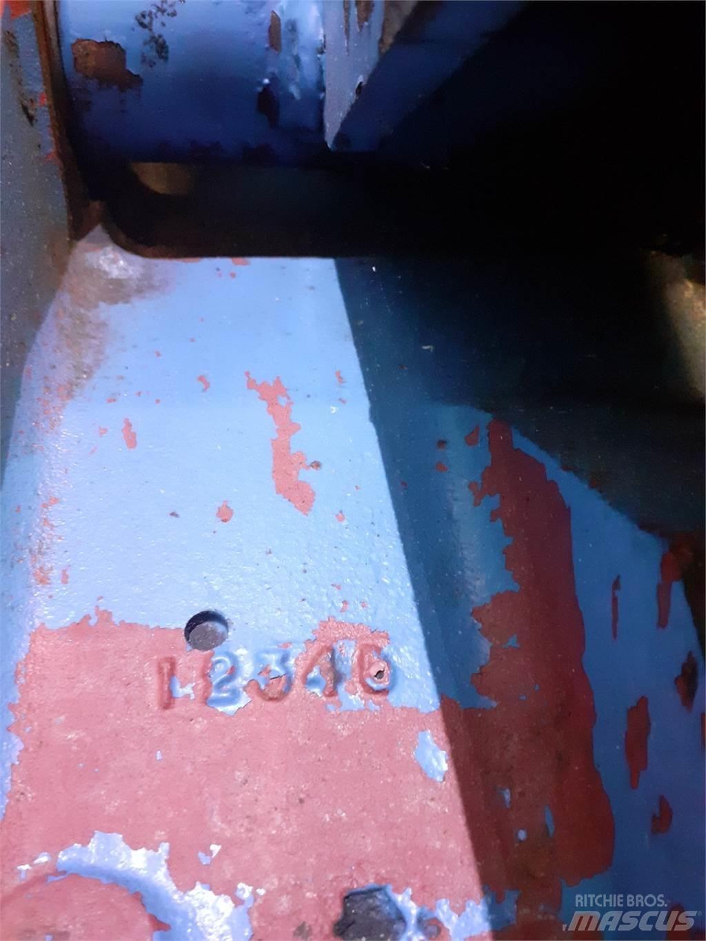 New Holland 7840 Other tractor accessories