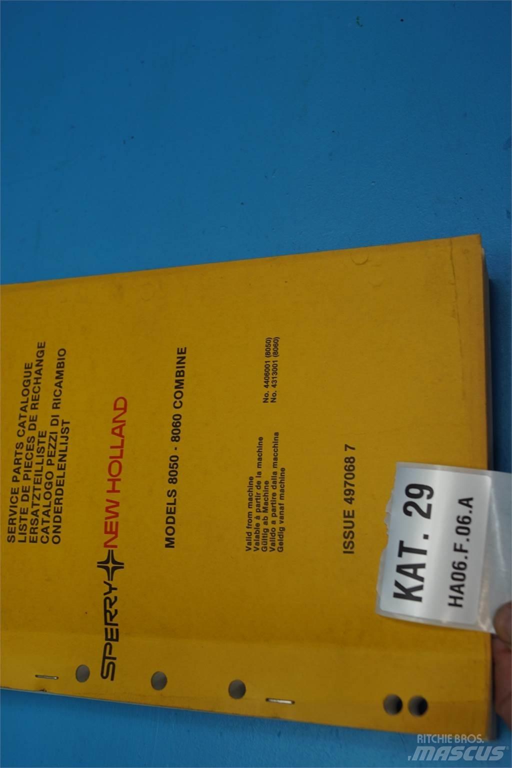 New Holland 8050 Farm machinery