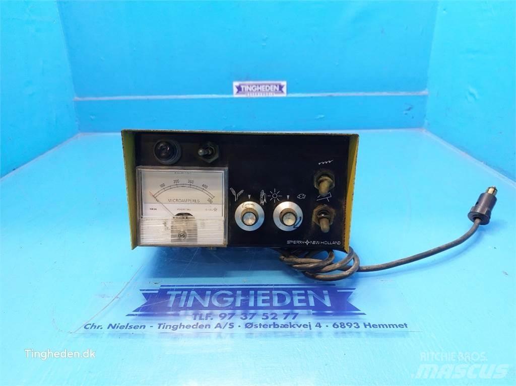 New Holland 8060 Electronics
