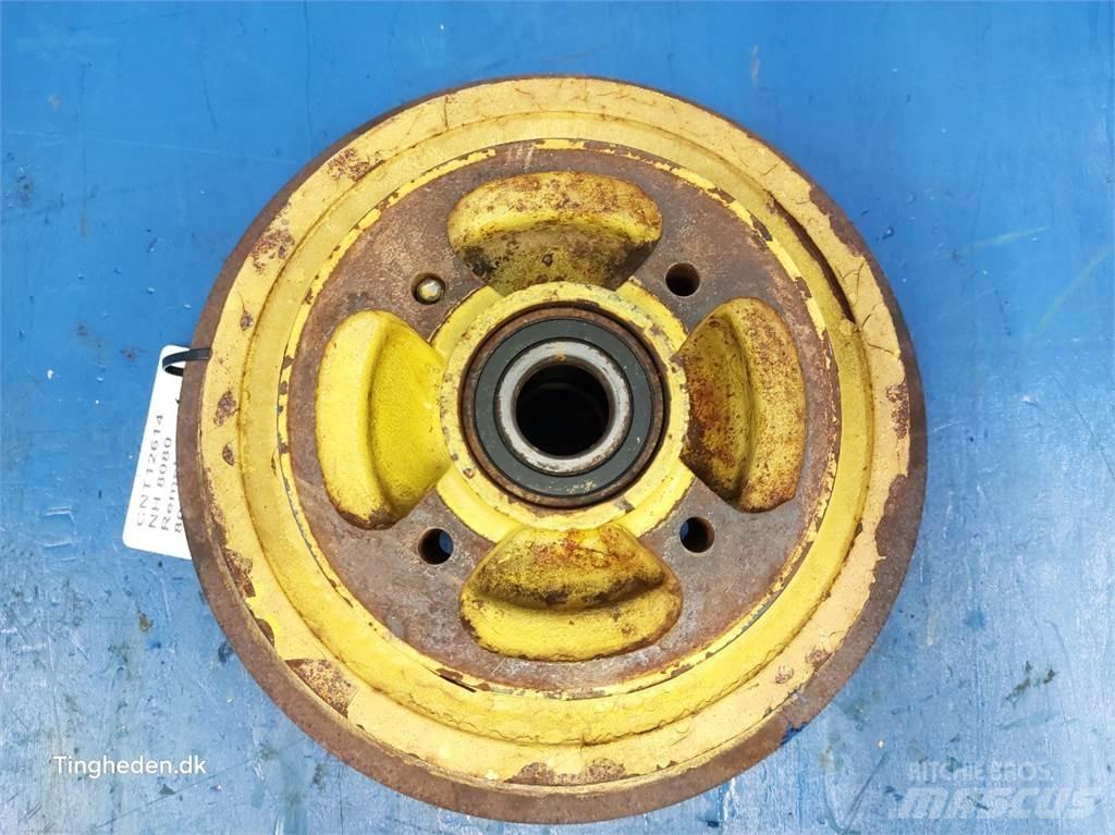 New Holland 8080 Farm machinery