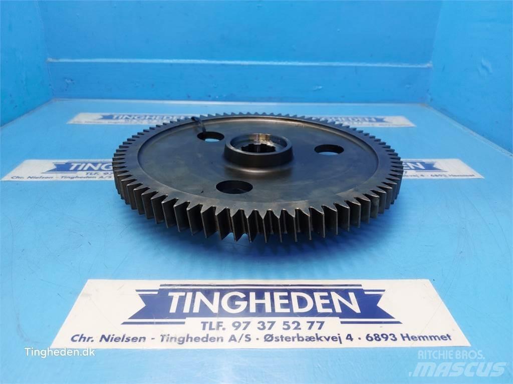 New Holland 8670 Transmission