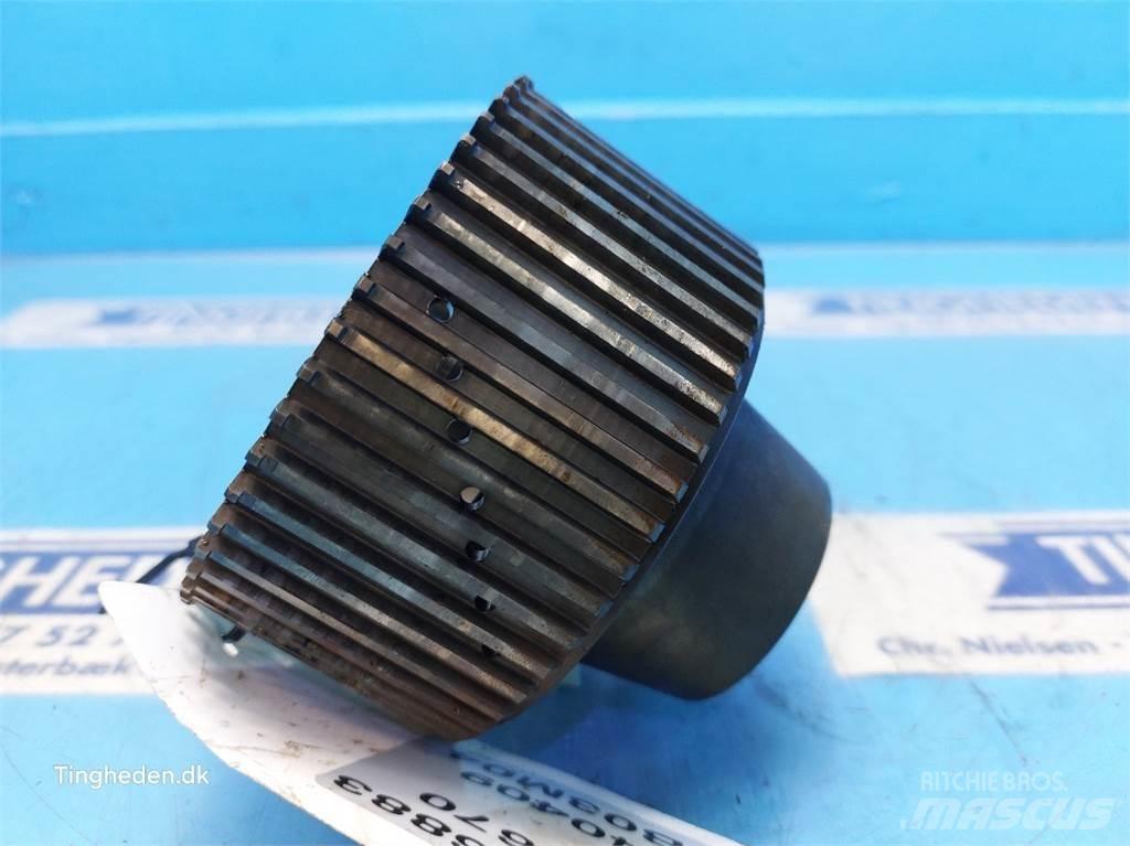 New Holland 8670 Transmission