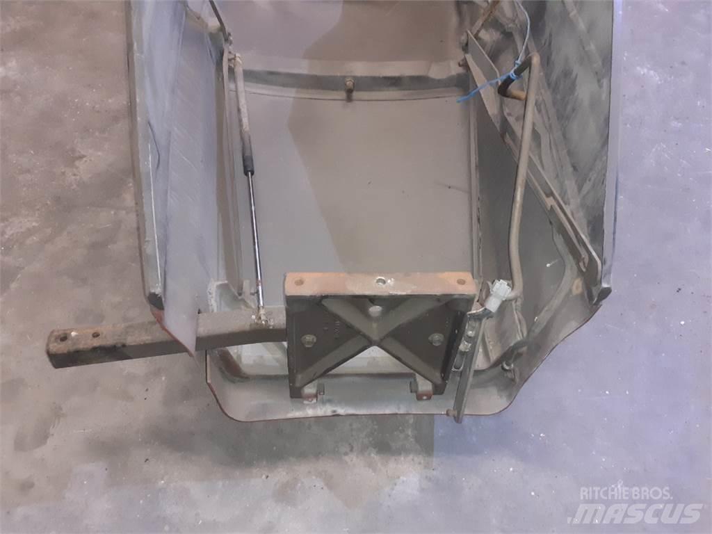 New Holland G210 Other tractor accessories