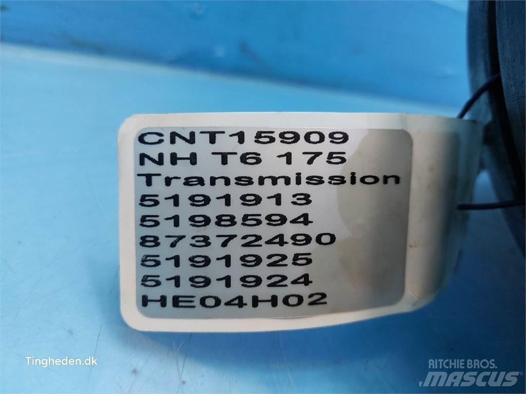 New Holland T6 Transmission