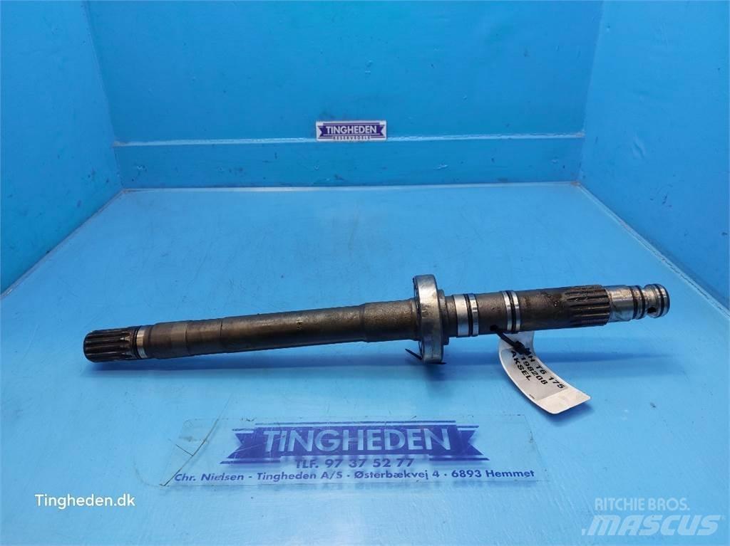 New Holland T6 Transmission