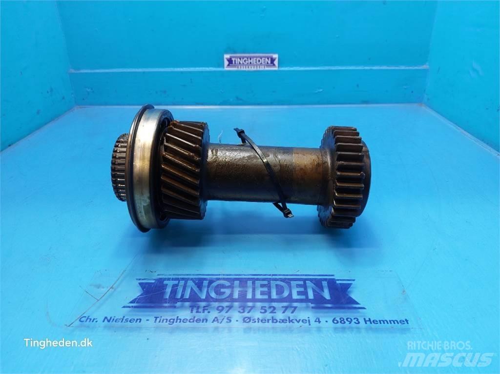 New Holland T6 Transmission