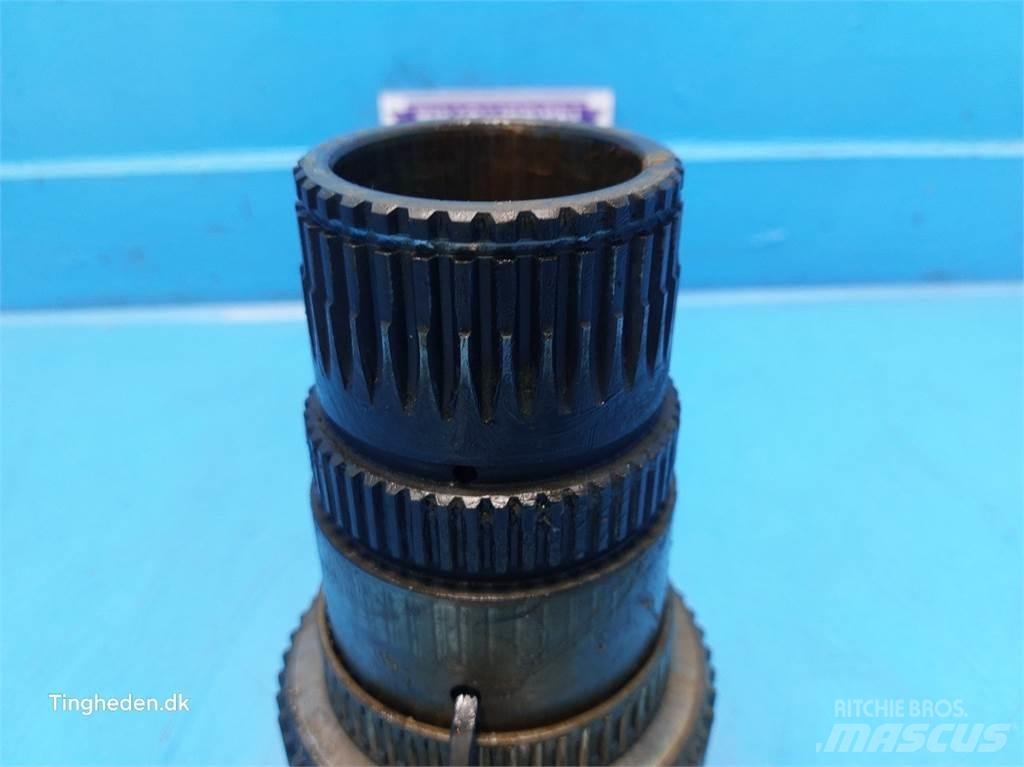 New Holland T6 Transmission