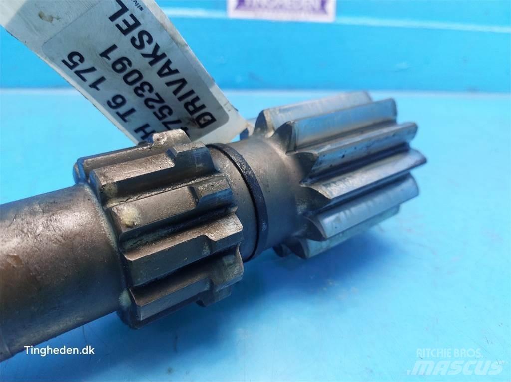 New Holland T6 Transmission