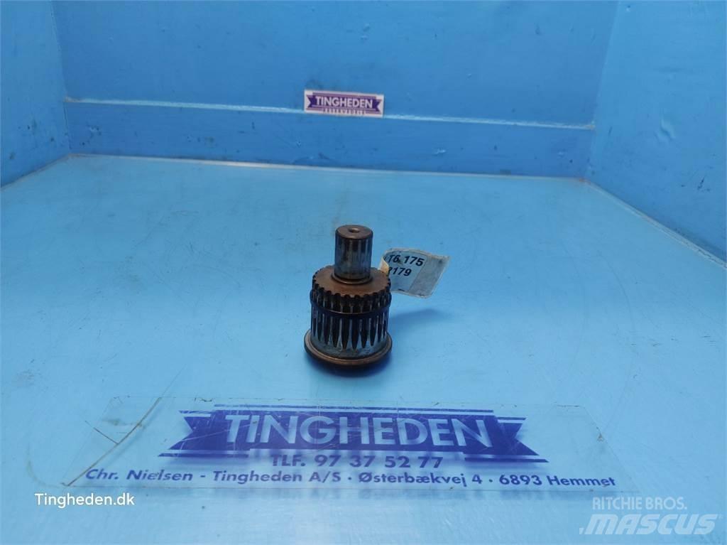 New Holland T6 Transmission