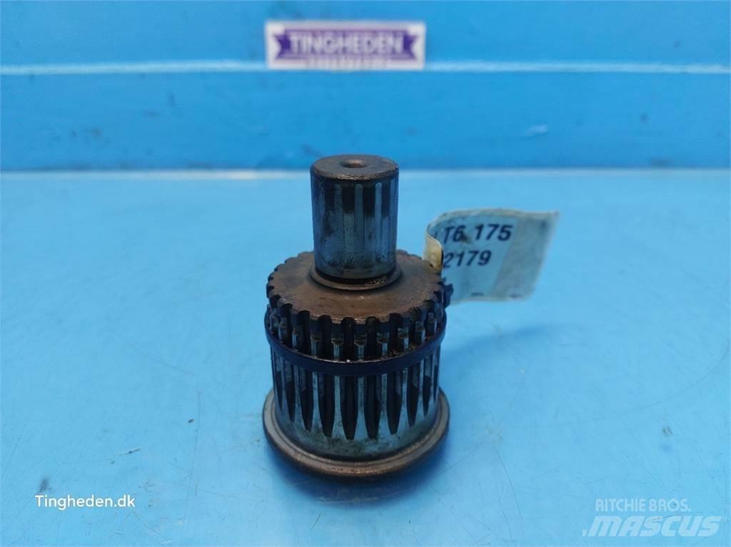 New Holland T6 Transmission