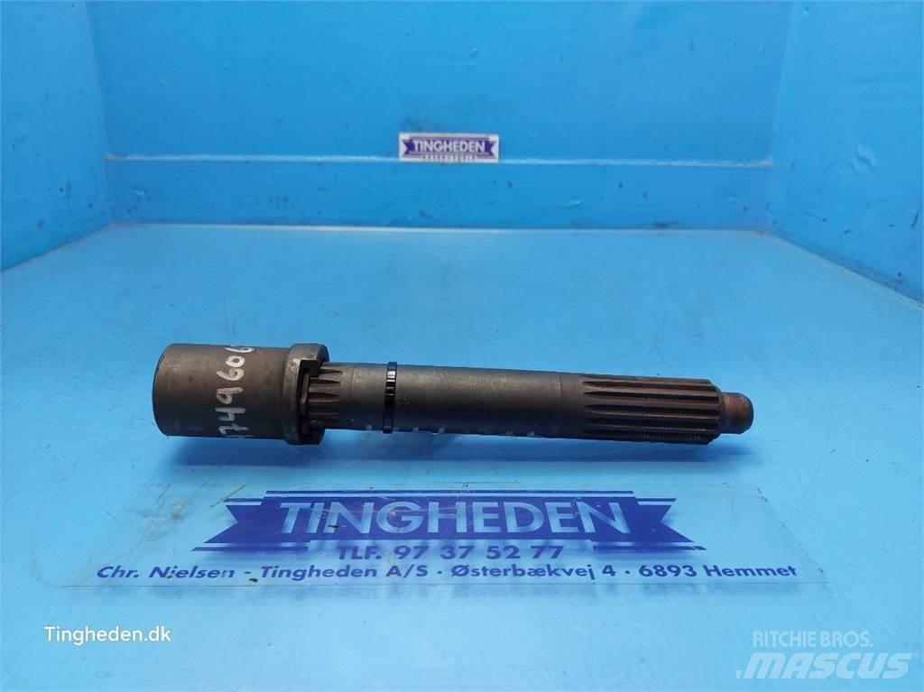 New Holland T6 Transmission