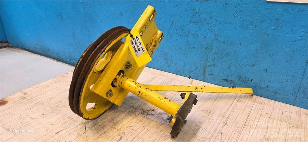 New Holland TF44 Farm machinery