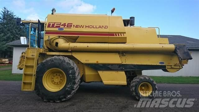 New Holland TF46 Combine harvesters