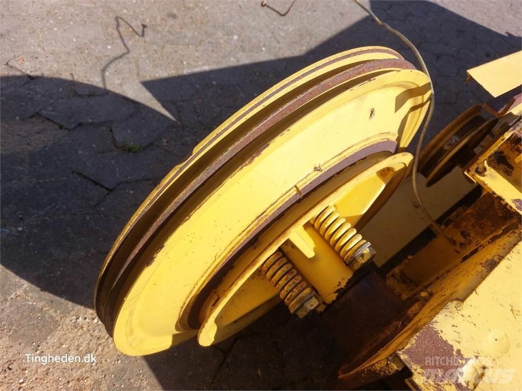 New Holland TF46 Combine harvester accessories