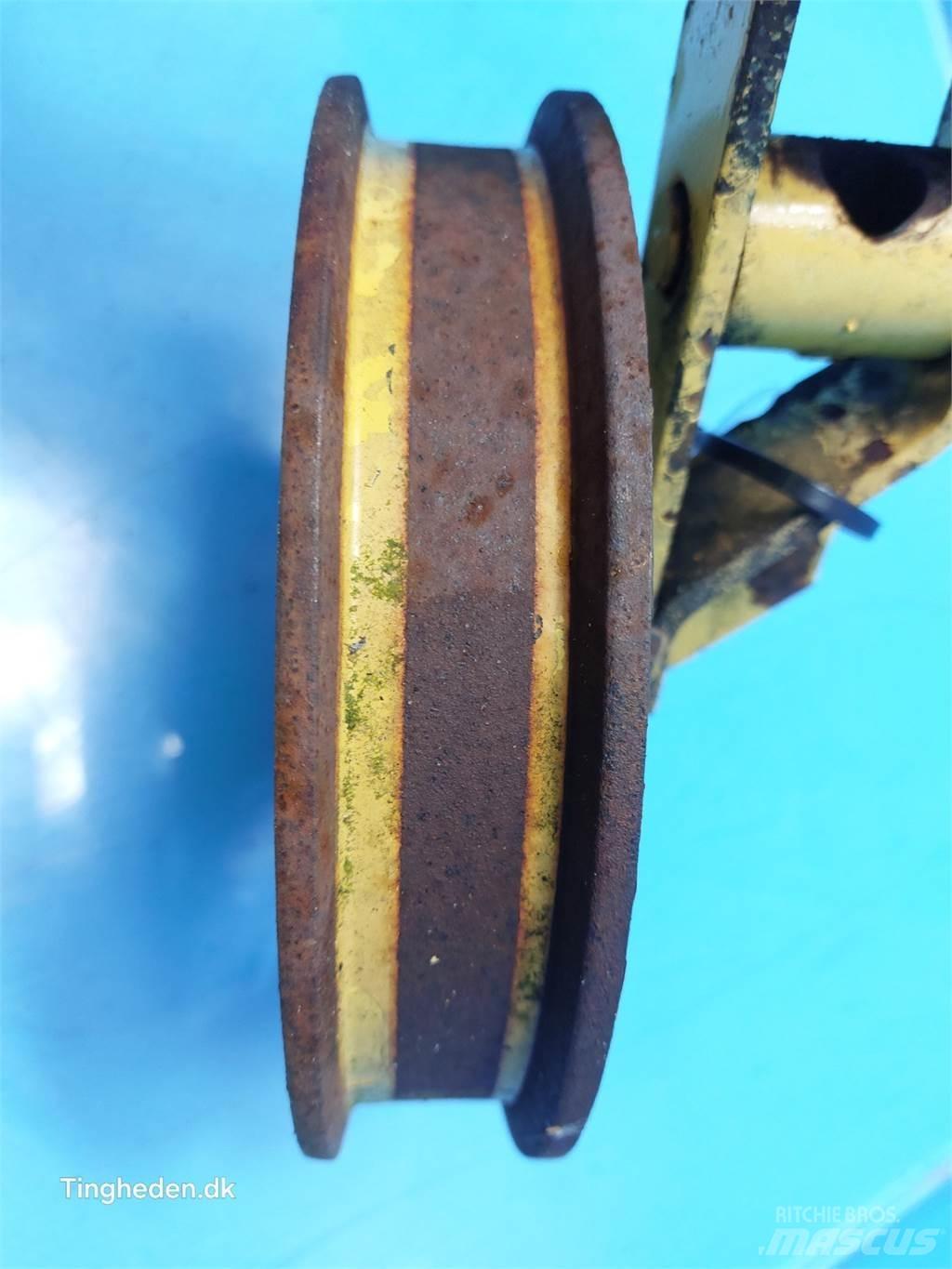 New Holland TF46 Combine harvester accessories