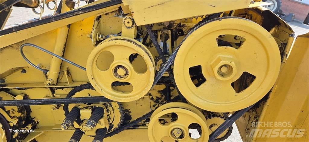 New Holland TX30 Combine harvester accessories