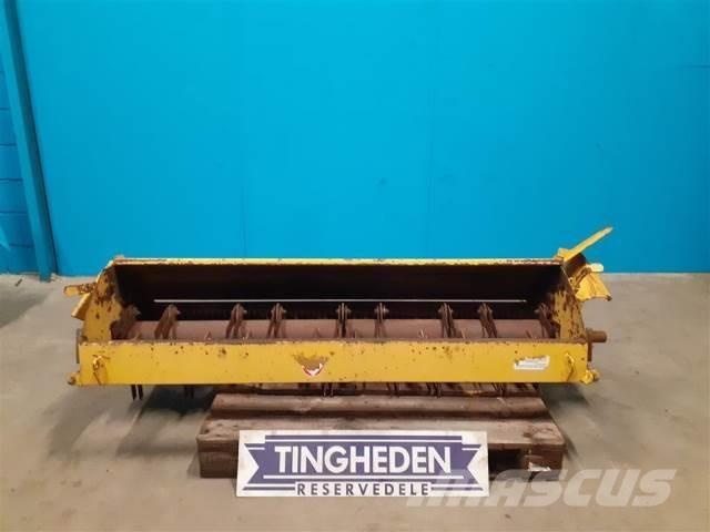 New Holland TX36 Combine harvester accessories
