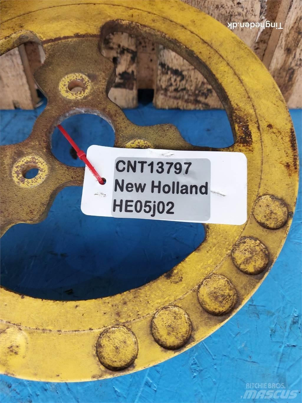New Holland TX63 Farm machinery
