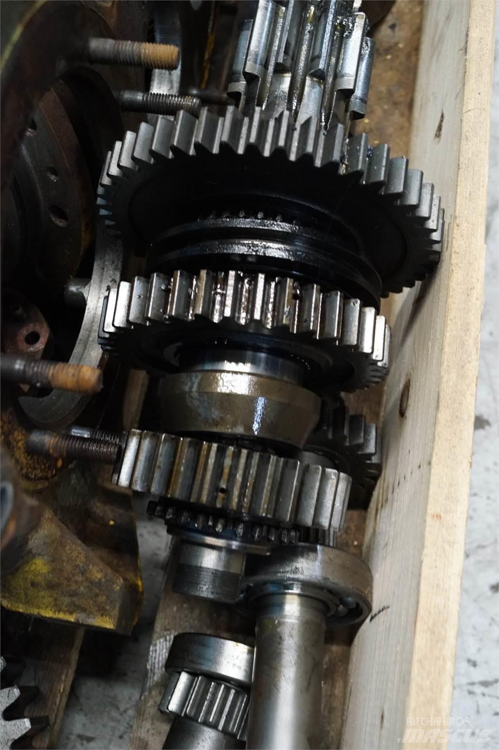New Holland TX65 Transmission