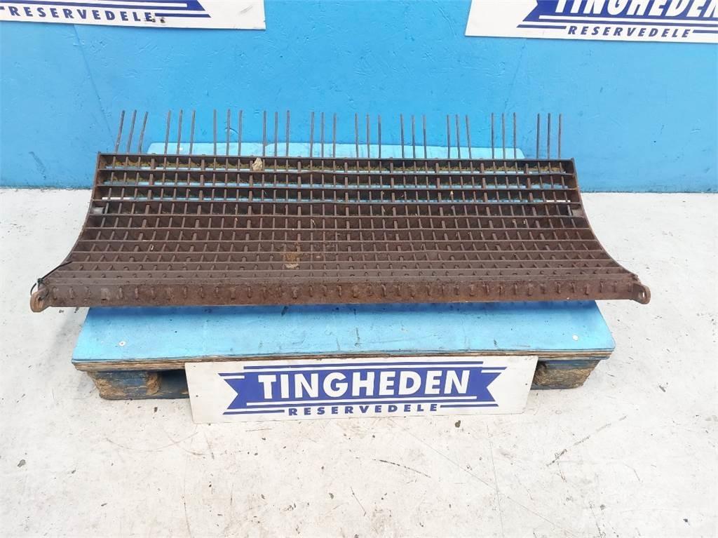 New Holland TX65 Combine harvester accessories
