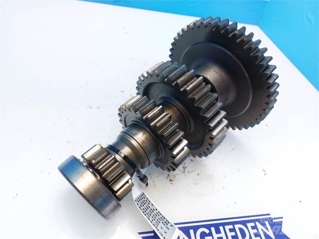 New Holland TX68 Transmission