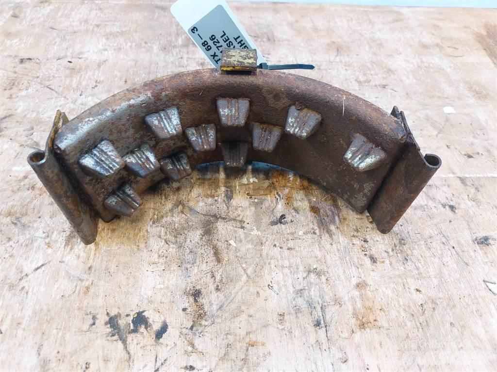 New Holland TX68 Combine harvester accessories