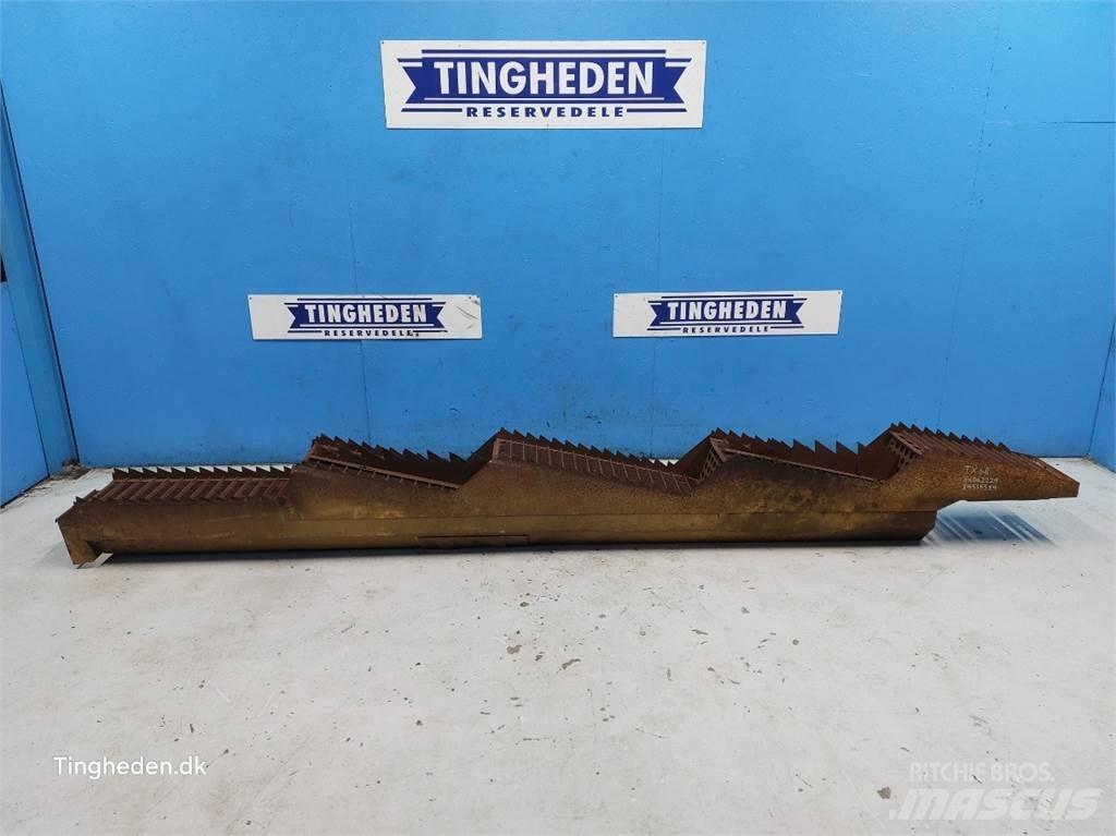 New Holland TX68 Combine harvester accessories