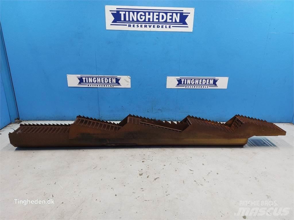 New Holland TX68 Combine harvester accessories