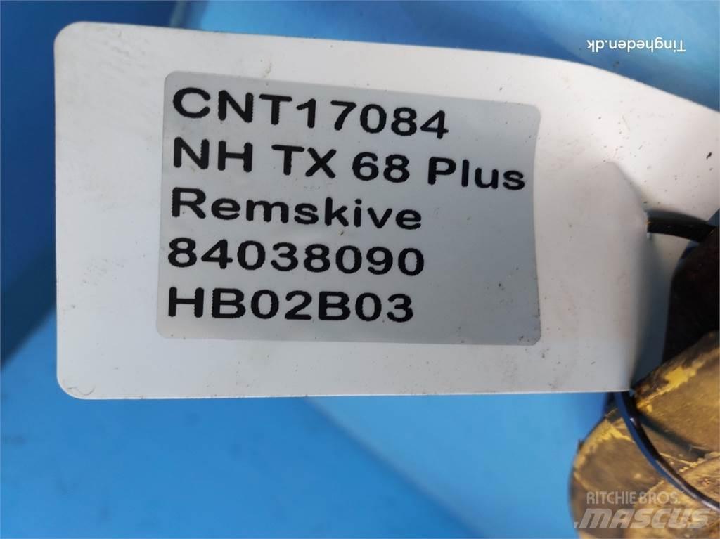 New Holland TX68 Farm machinery