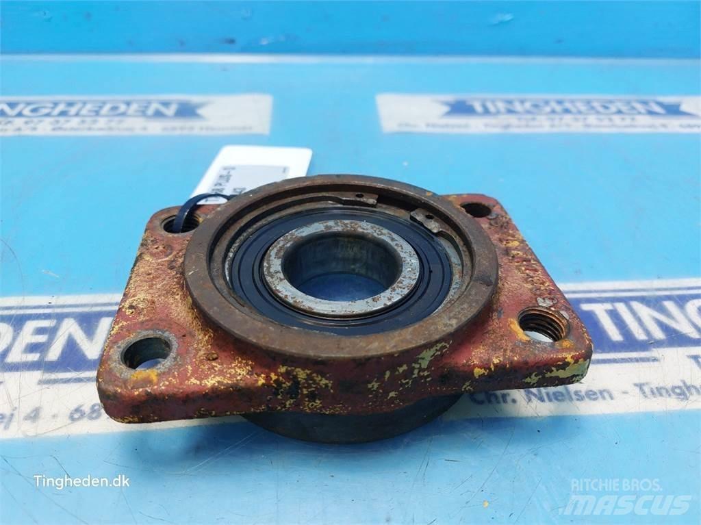 New Holland TX68 Combine harvester accessories