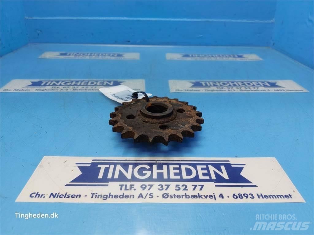 New Holland TX68 Combine harvester accessories