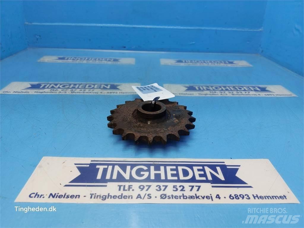 New Holland TX68 Combine harvester accessories