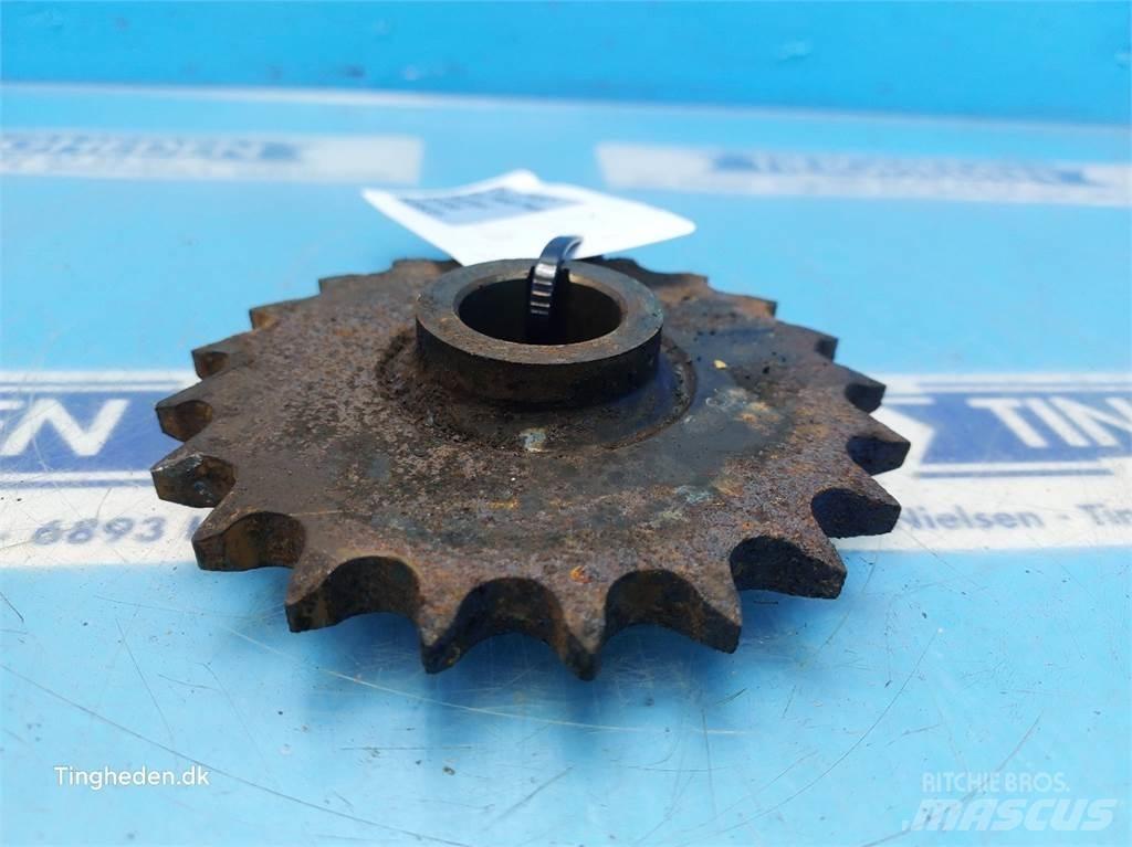 New Holland TX68 Combine harvester accessories