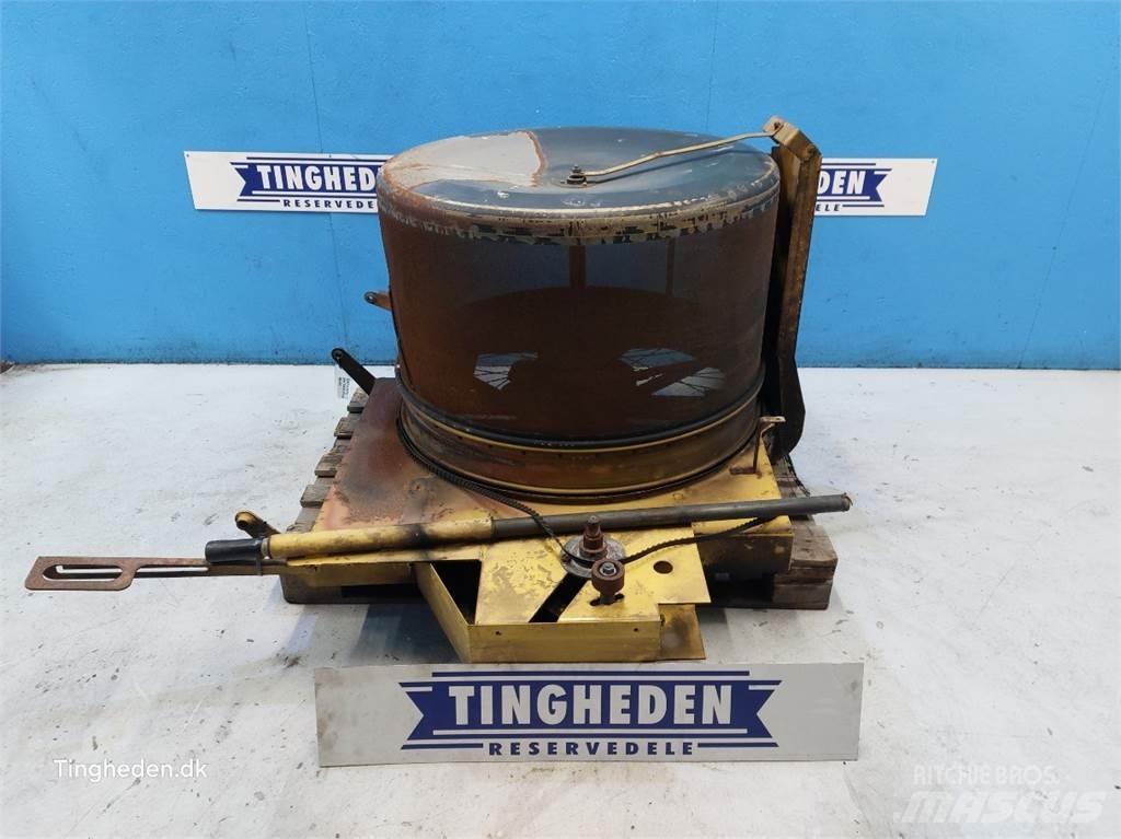 New Holland TX68 Radiators