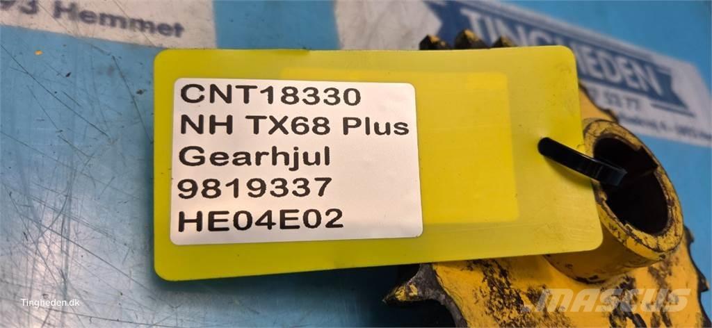New Holland TX68 Farm machinery