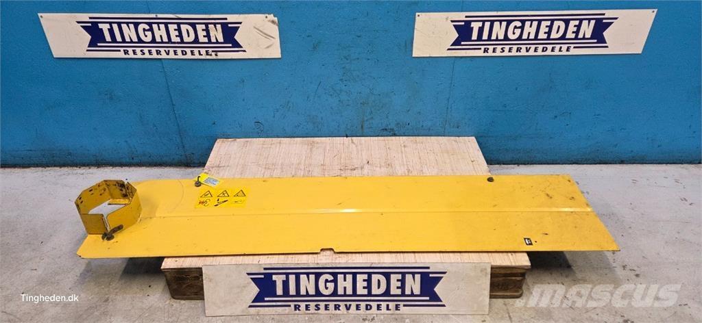 New Holland TX68 Farm machinery