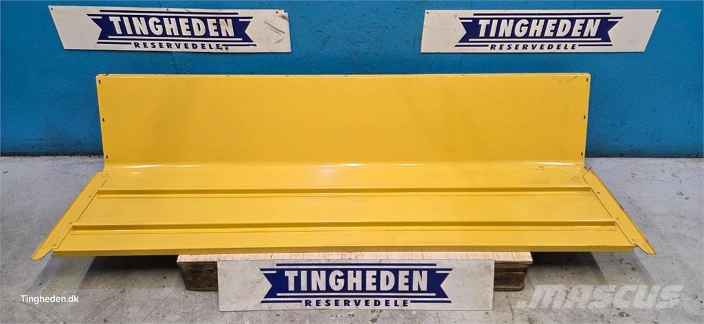 New Holland TX68 Farm machinery