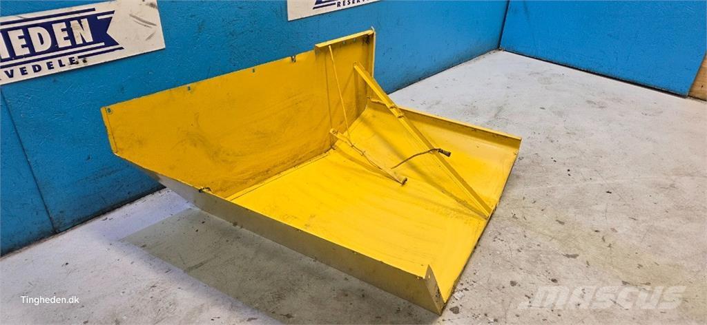 New Holland TX68 Farm machinery