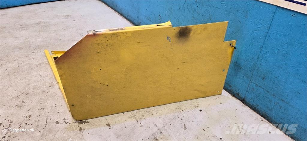 New Holland TX68 Farm machinery